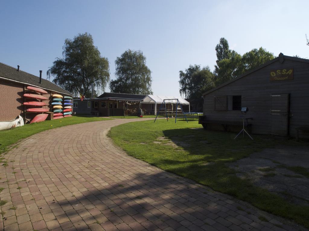 Holiday Home Ossa Basecamp Sint Odiliënberg الغرفة الصورة